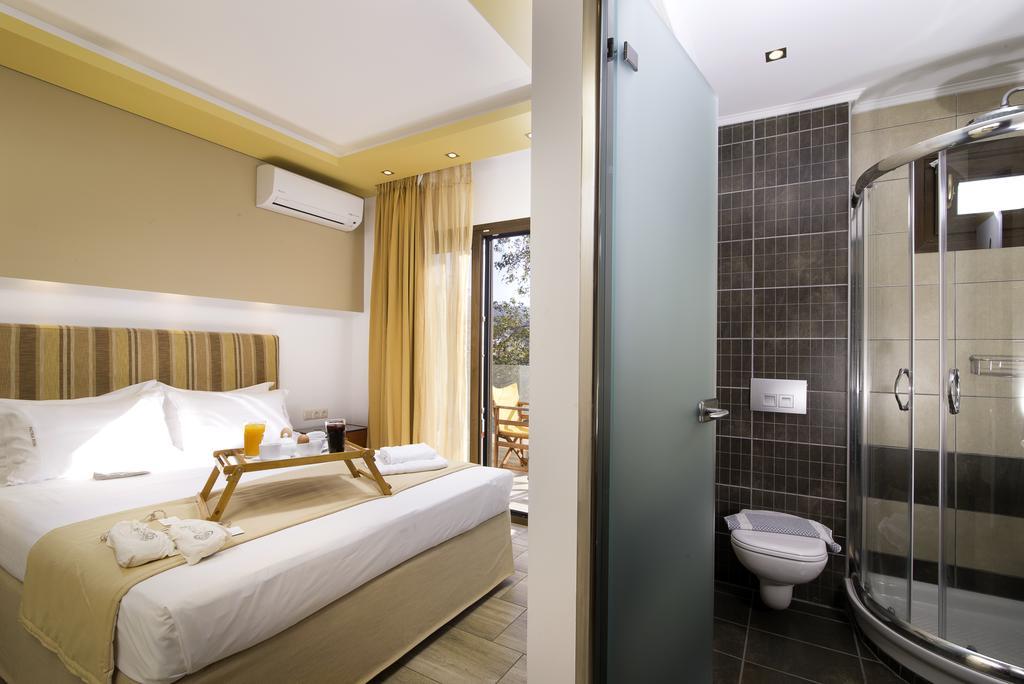 Studios Apartments Irini Patira Потос Екстериор снимка
